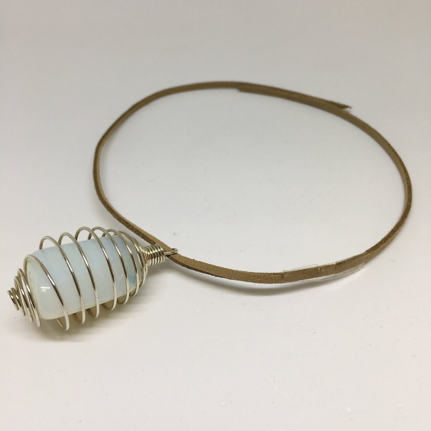 Crystal Healing Pendants - Mavvea